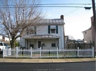 233 E High St, Woodstock, VA 22664