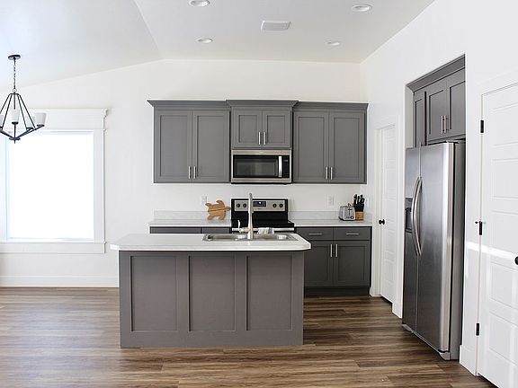 2nd image of 3482 N Apolena Ave