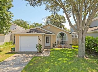 1867 McClure Ln, Jacksonville Beach, FL 32250