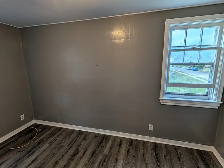 297 Millicent Ave — Photo 6