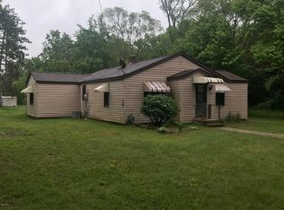4140 Whitehall Rd, Muskegon, MI 49445