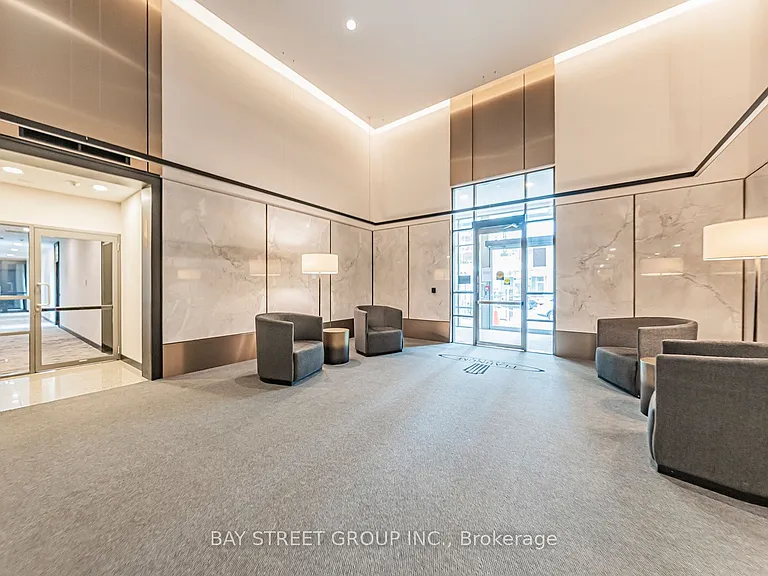 23 Hollywood Ave #3802 — Photo 32