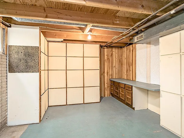 4010 Teri Ln — Photo 30