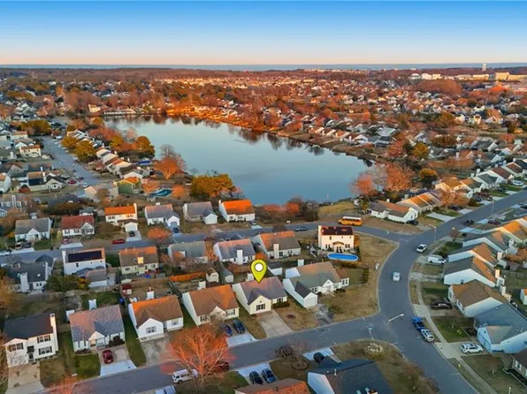 1064 Gershwin Ct, Virginia Beach, VA 23454