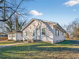 9739 Balboa Dr, Saint Louis, MO
