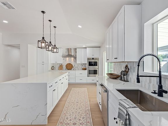 4th image of 8237 E HAZELWOOD Street