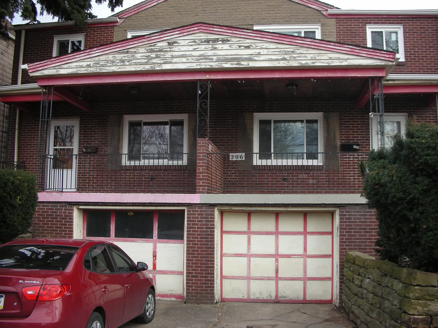 206-208 Whipple St photo 1