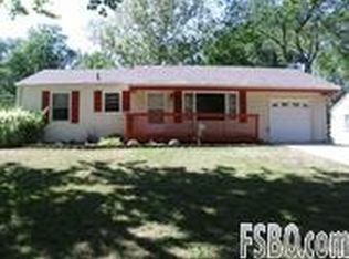 7430 Reeds Ln, Overland Park, KS 66204