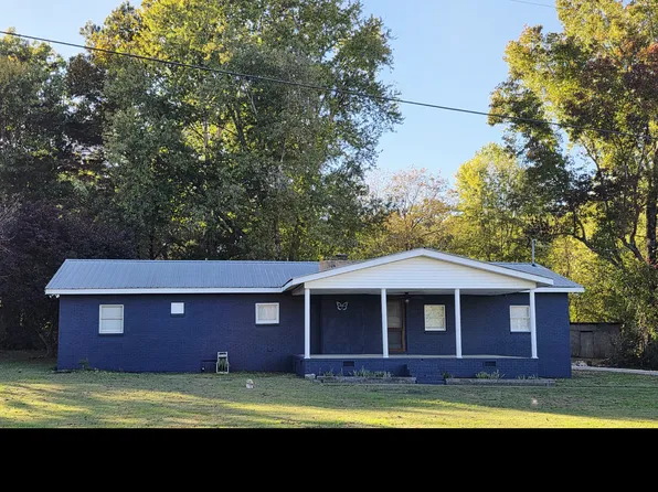 65 Anthony Mill Rd, Tullahoma, TN 37388