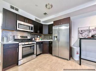 475 E 8th St #7A, Brooklyn, NY 11218