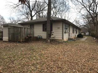 810 S Nettleton Ave, Springfield, MO 65806
