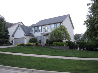 448 Carriage Way, South Elgin, IL 60177