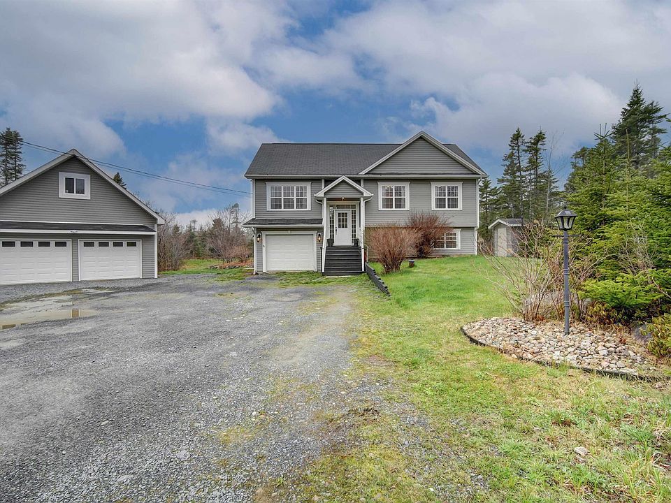 1st image of 40 Pivot Ln
