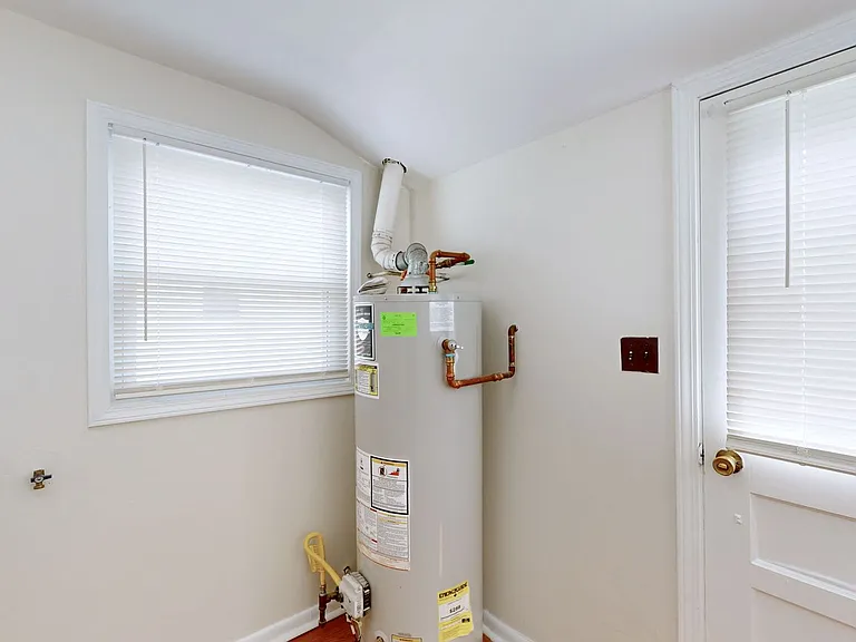 4168 Sherman Ave — Photo 12