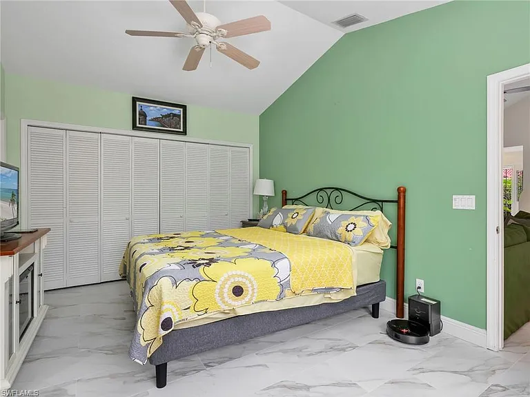 1256 Naples Lake Dr — Photo 29