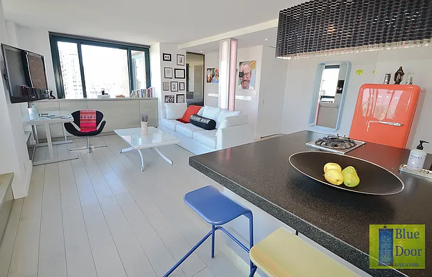 Rented by Corcoran | media 18