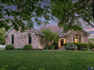 6715 Blue Ridge Ln, Lincoln, NE 68516