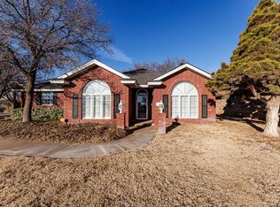 206 Collins Ave, Sundown, TX 79372