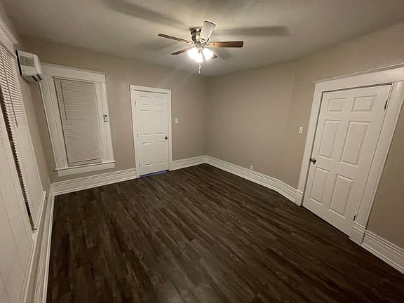 4th image of 1410 W Oak St APT 6