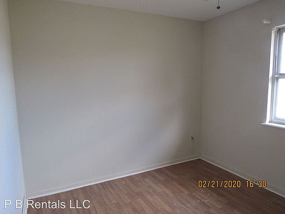 4th image of 2335 NW 41st St