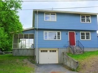 2 Norman St, Clinton, MA 01510