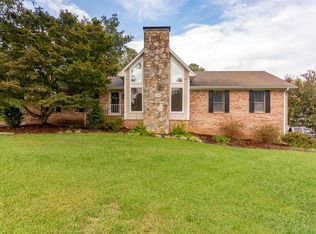 901 Jason Cir, Mount Olive, AL 35117