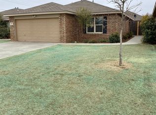 9805 Vernon Ave, Lubbock, TX 79423