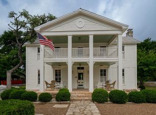 200 S Bluff St, Dripping Springs, TX 78620