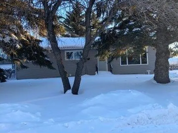 212 Fourth STREET NE, Ituna, SK S0A 1N0