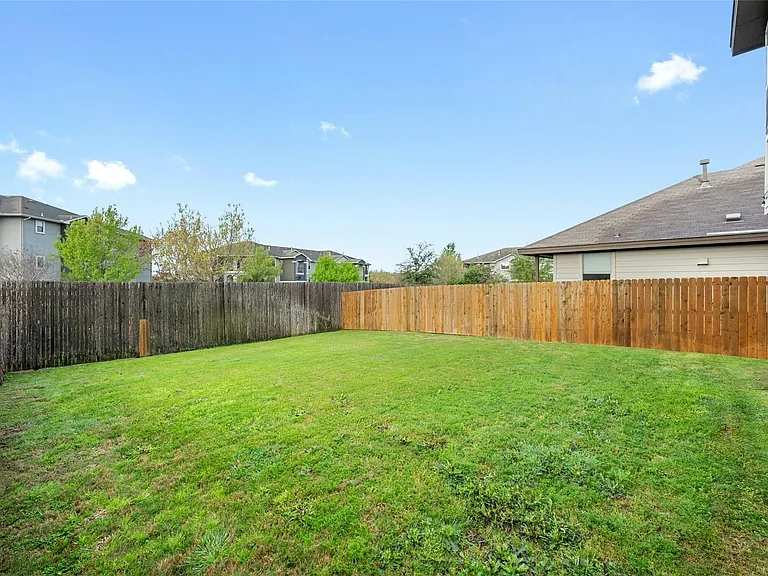 9924 Milla Cir — Photo 27