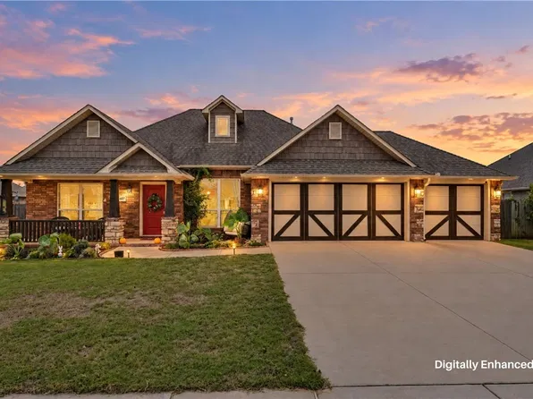 1607 Shelby St, Pea Ridge, AR 72751
