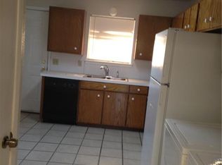 1304 Berry Dr, Cleburne, TX 76033