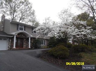128 James Dr, Ringwood, NJ 07456