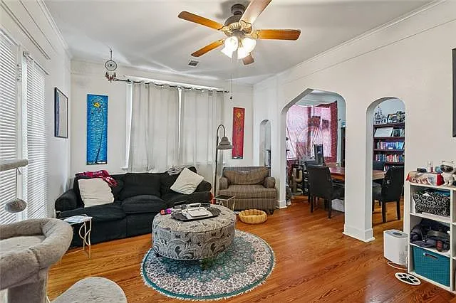 2 bed, 1.0 bath, 1127 sqft, $1,500 — Photo 4