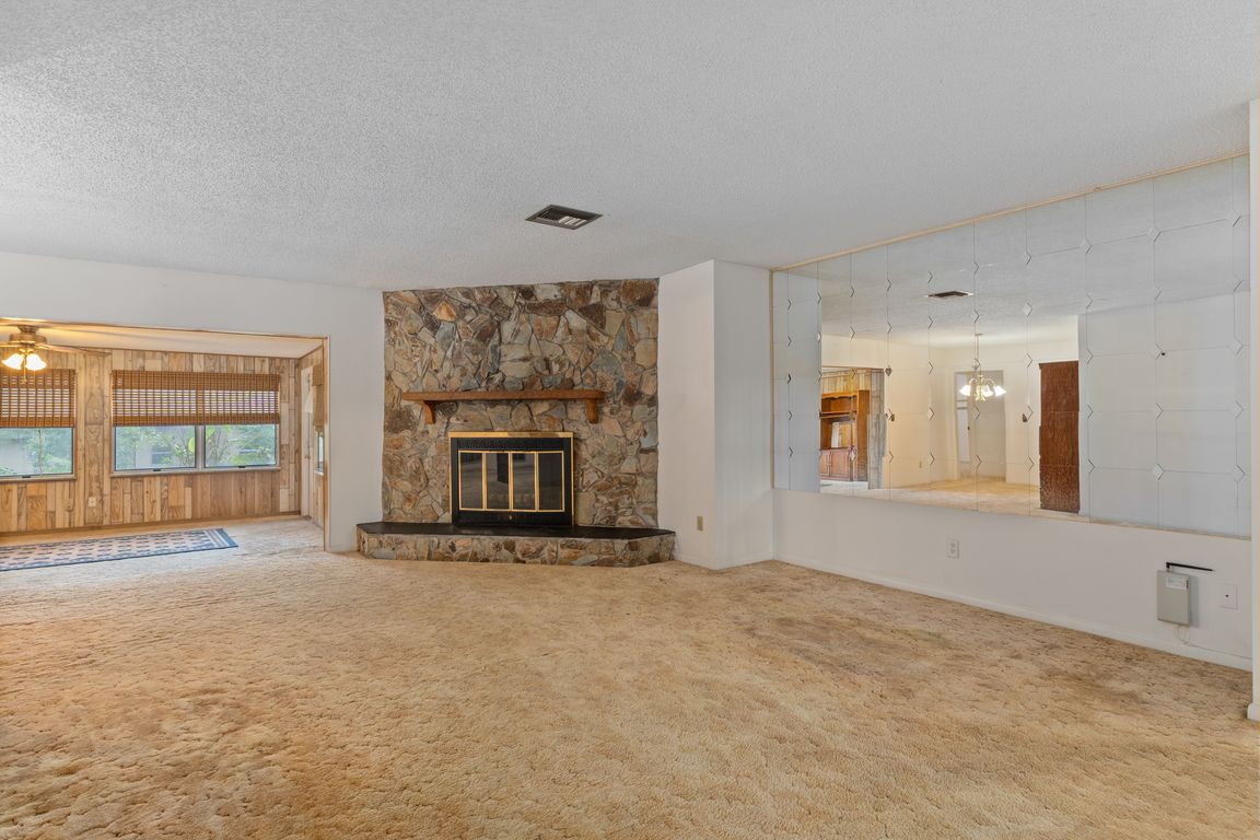 next background image