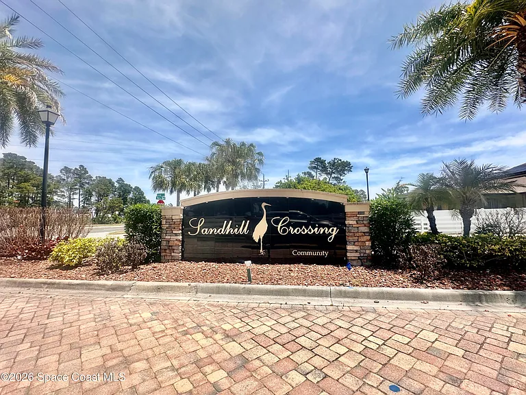 1385 Fuji Dr — Photo 20