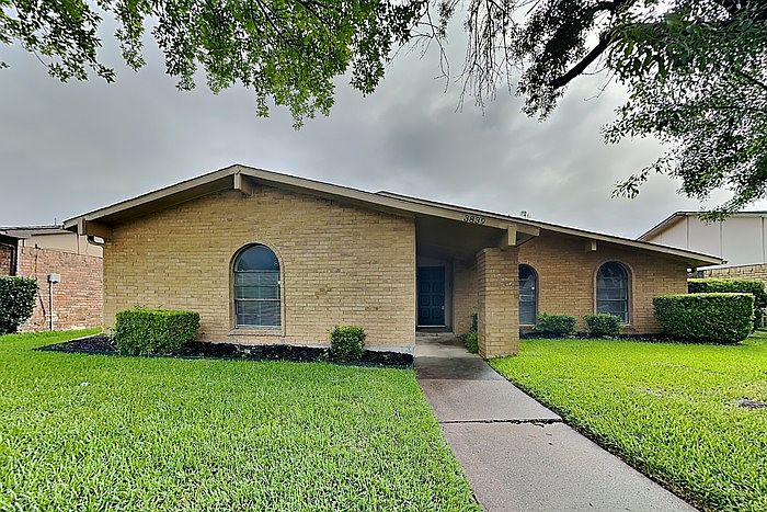 1st image of 3839 Casa Del Sol Ln