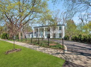 359 Sheridan Rd, Winnetka, IL 60093