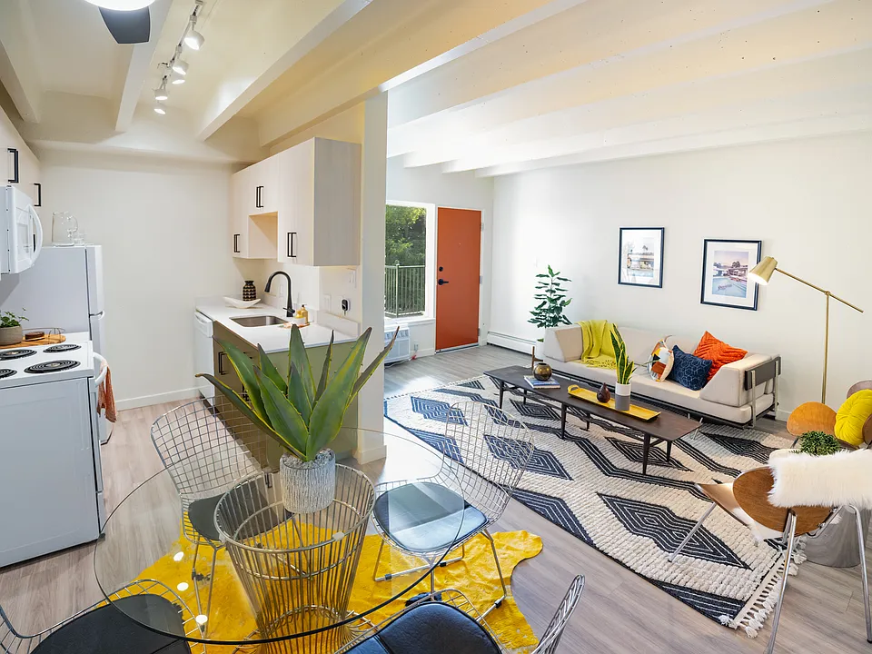 Valli Hi Apartments