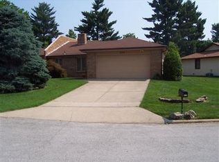 2125 E Regency Pl, Springfield, MO 65804