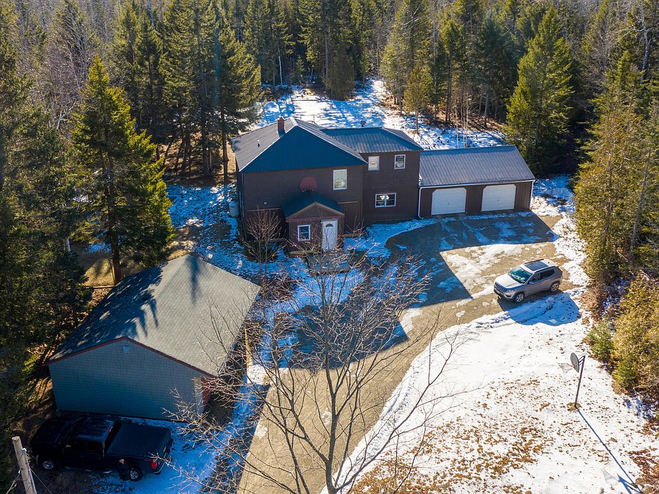 2nd image of 256 Hadley Lake Rd