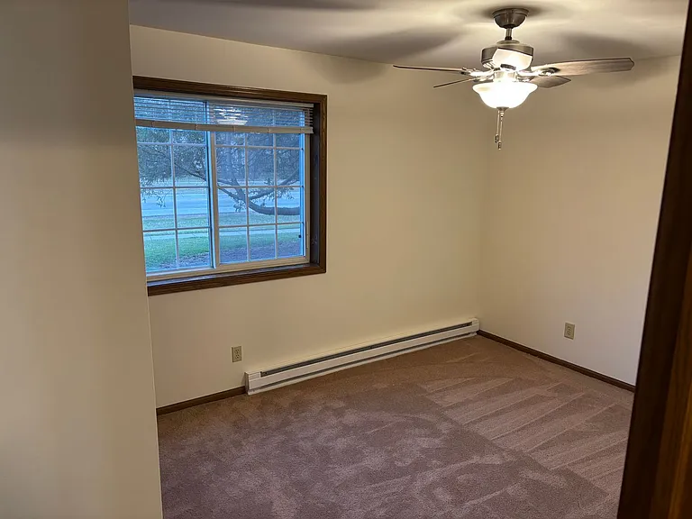 Pineview — Photo 23