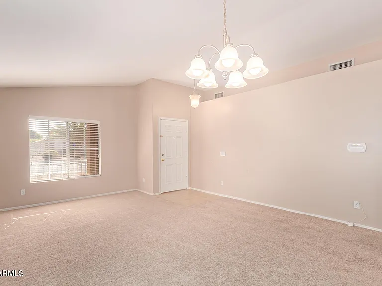 3570 S Moccasin Trl — Photo 3