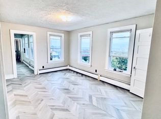 10 Middle St APT 301, Biddeford, ME 04005