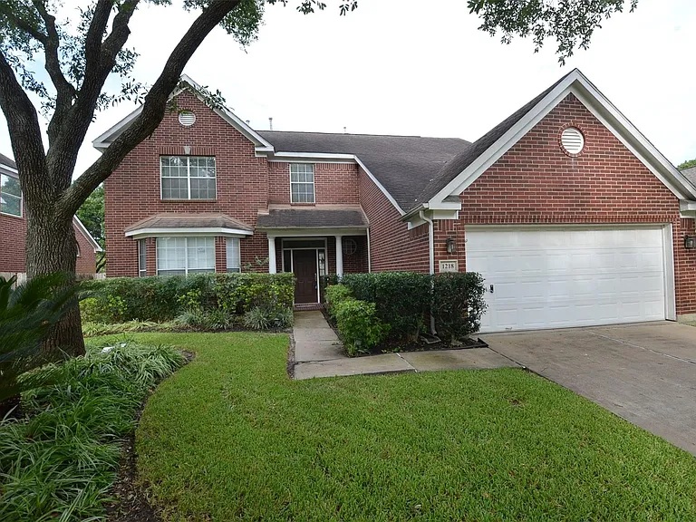 1218 Irish Mist Ct — Photo 1
