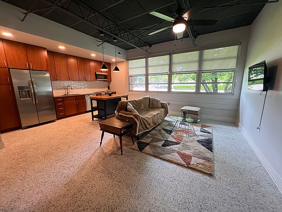 3rd image of 7130 Granby St #110