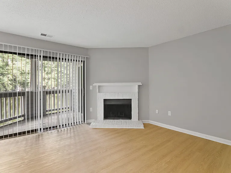 The Bailey Apartments — Photo 42