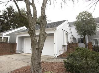 20713 Highland Hall Dr, Montgomery Village, MD 20886