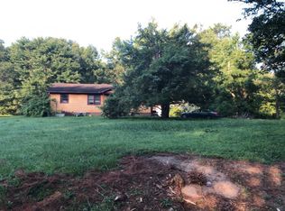 9024 Dukes Lake Rd, Zebulon, NC 27597