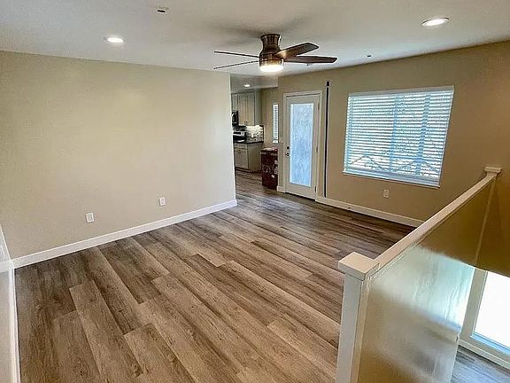 5th image of 403 Vera Ave #407